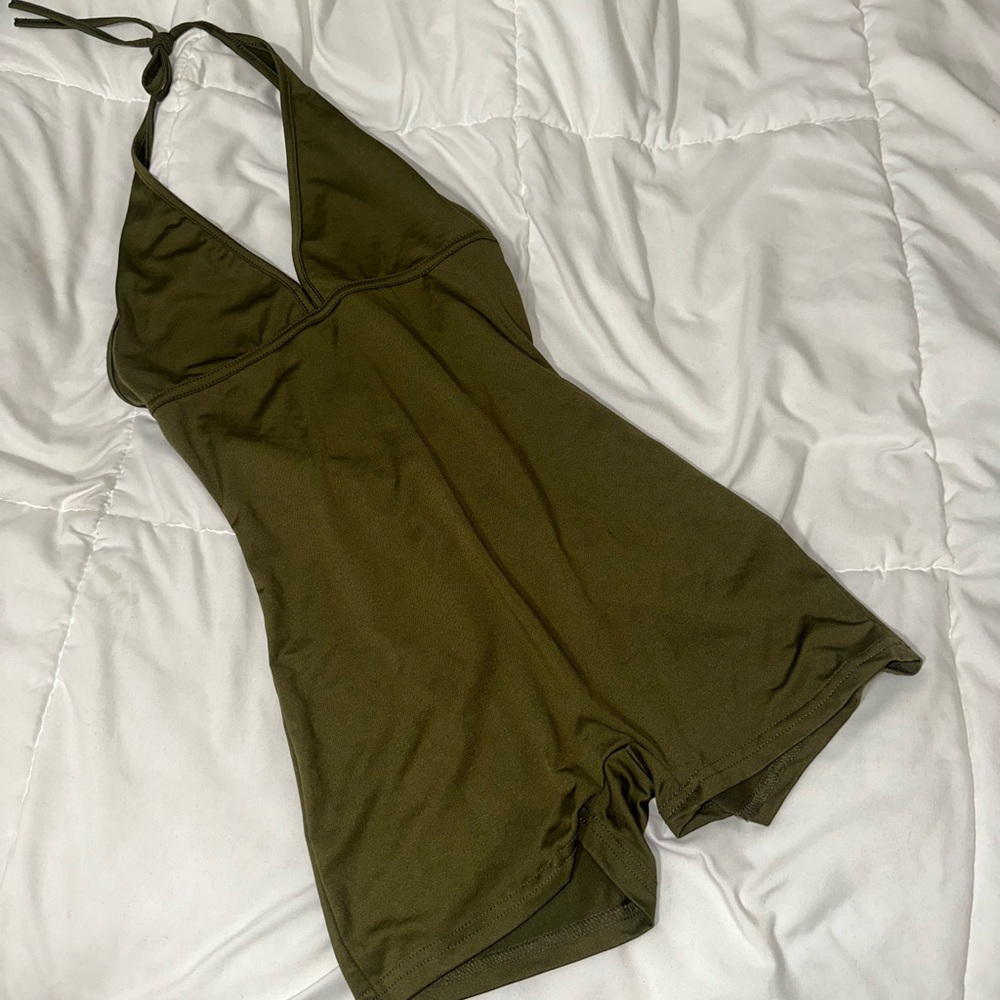 SHEIN Green Halter Jumpsuit with Spaghetti Straps